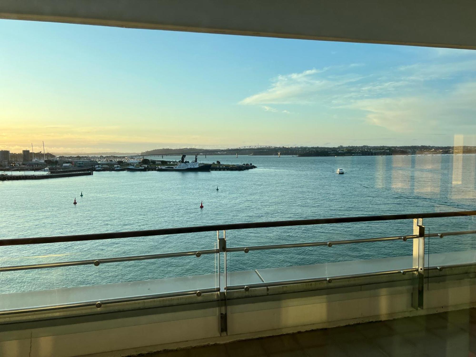 Waterfront Seaview Hotel Apartment - Same Building Block As Auckland Hilton 외부 사진
